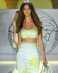 мода весны лета 2012 Versace