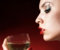 Бокал вина каждый день: что это значит для женского здоровья?